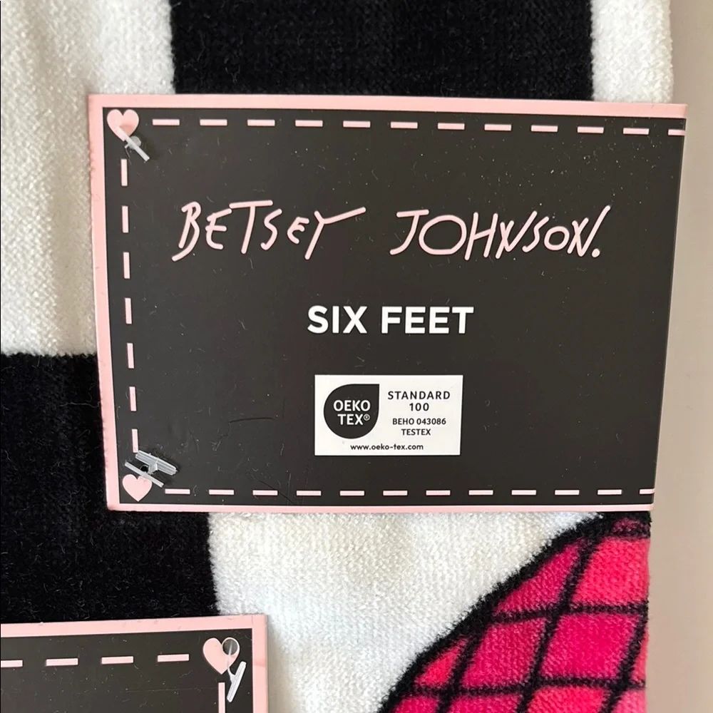 Betsey Johnson Beach Towel Pink and Black Checkered with Strawberries 🍓